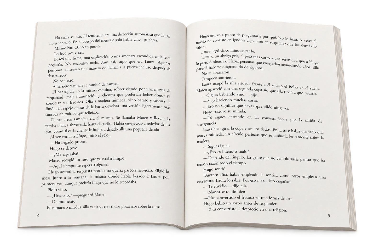 Open copy of Manual de derrotas elegantes, showing pages 8 and 9 in Spanish