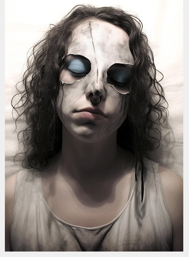 Use of a Mask, Digital work